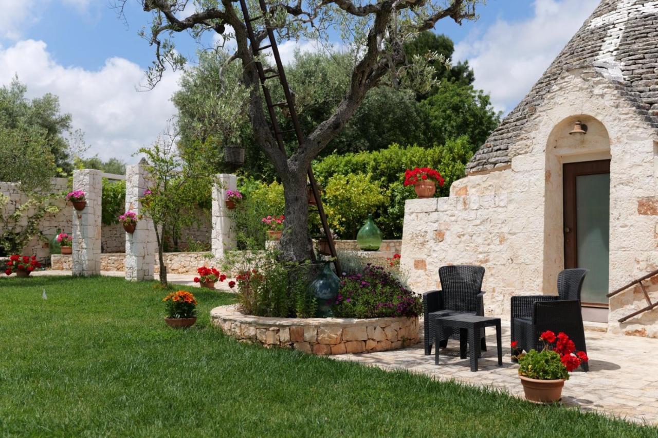 Trullo Rinaldi - Private Pool And Sauna กัสเตลลานา กรอตเต ภายนอก รูปภาพ