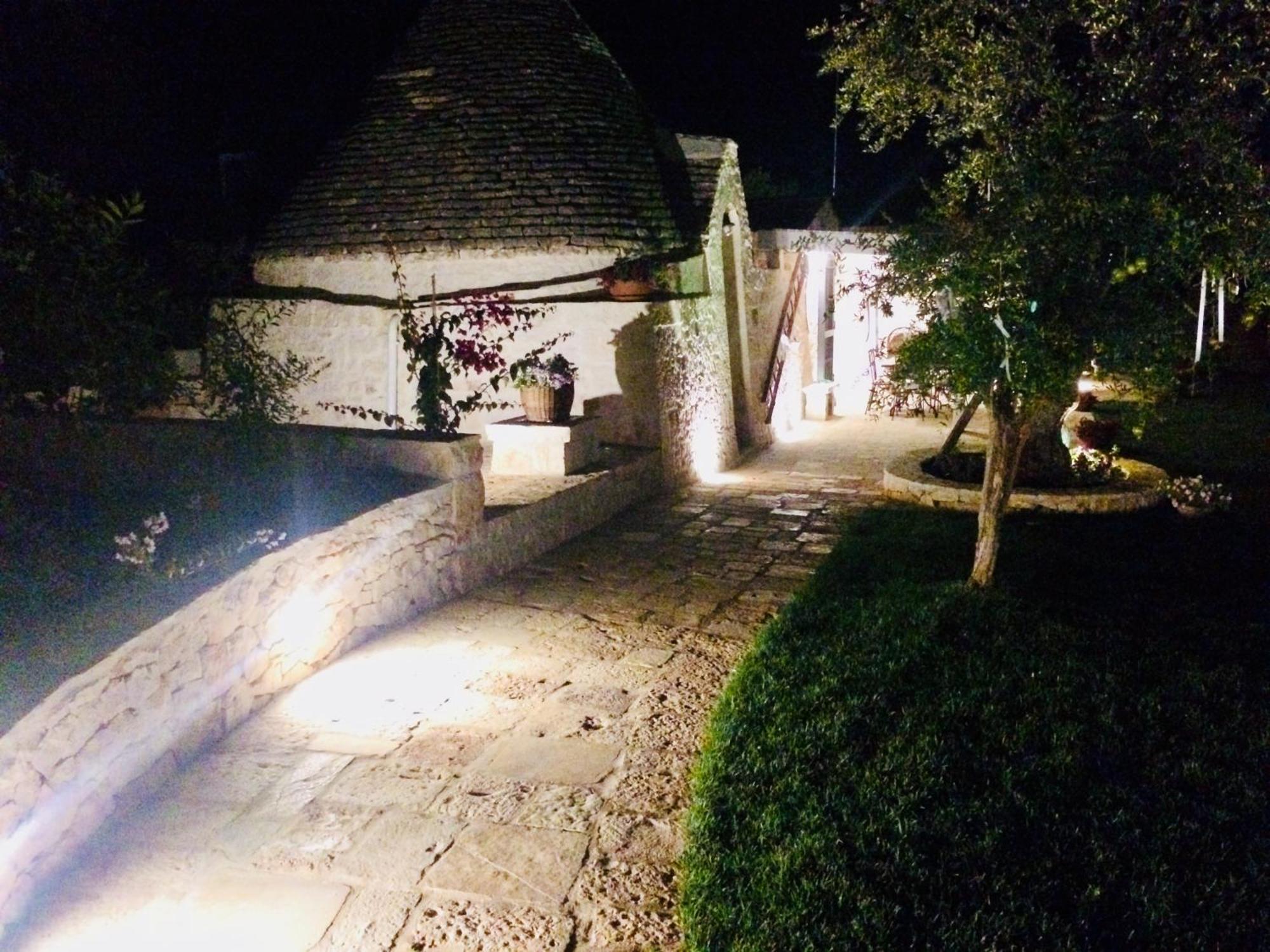 Trullo Rinaldi - Private Pool And Sauna กัสเตลลานา กรอตเต ภายนอก รูปภาพ